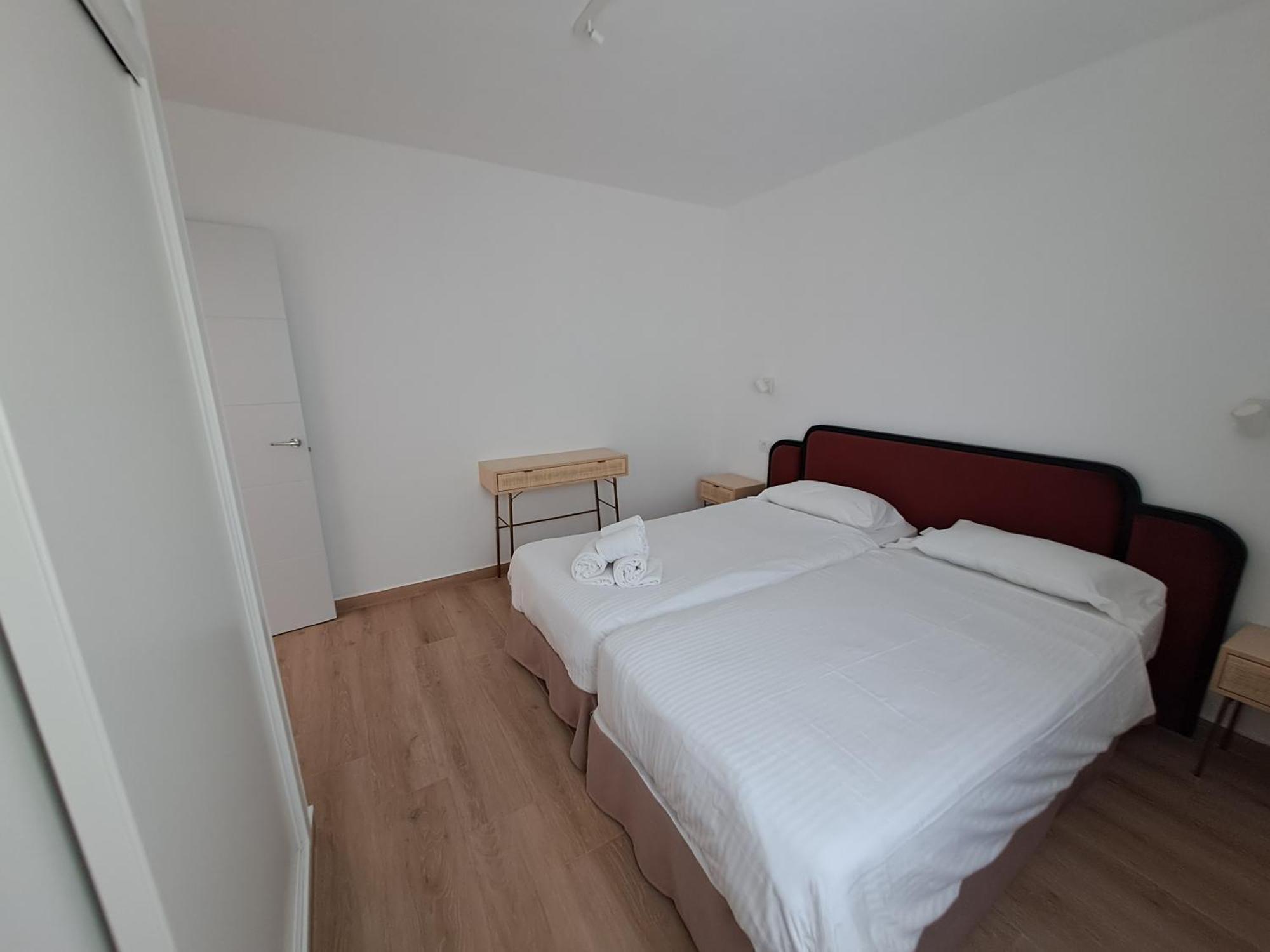 Homeforguest Apartamento 15 Con Terraza Y Piscina En コラレホ エクステリア 写真